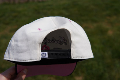 Kentucky Derby - Infield Local Collection: Pink Run for the Roses